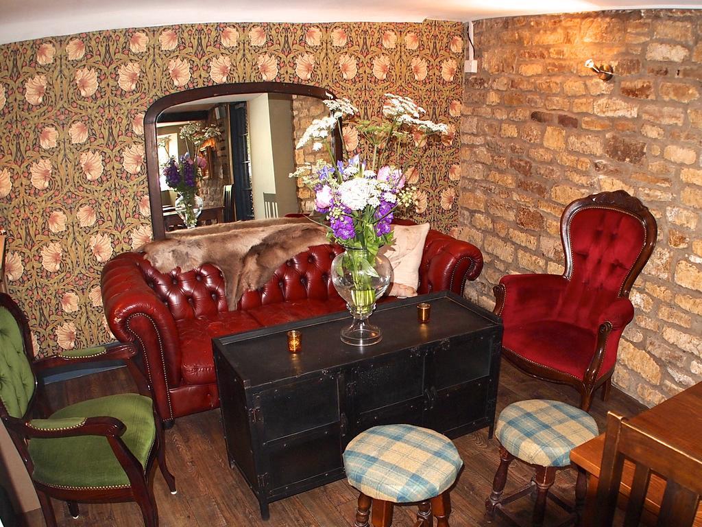 Coach & Horses Hotel Bourton-on-the-Water Kamer foto