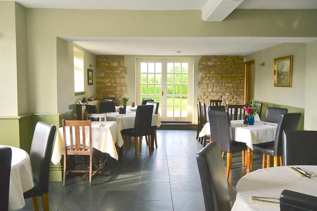 Coach & Horses Hotel Bourton-on-the-Water Kamer foto